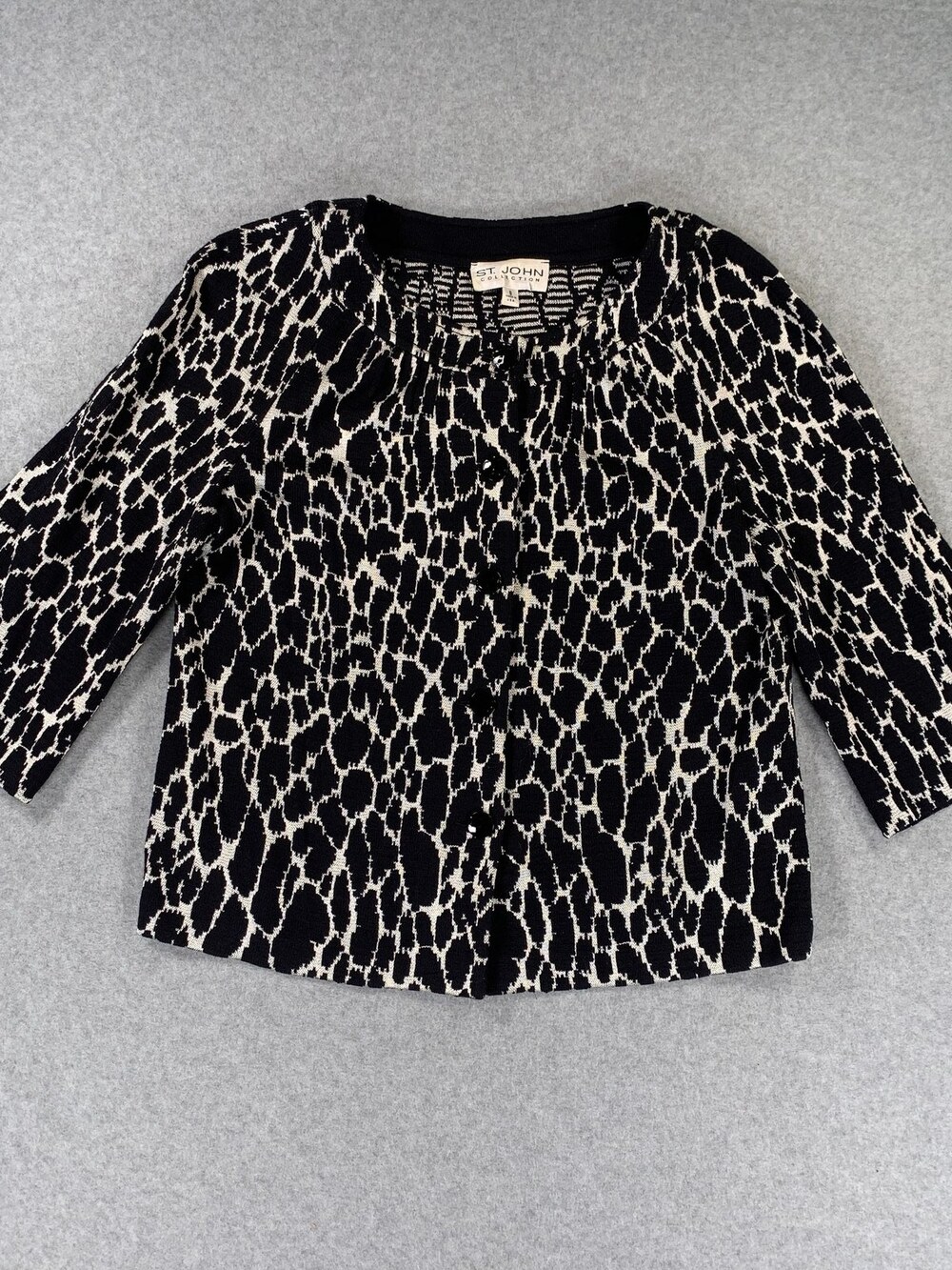 St. John Knit Jacket Leopard Print Black Ivory 3/4 Sleeve Size 8
